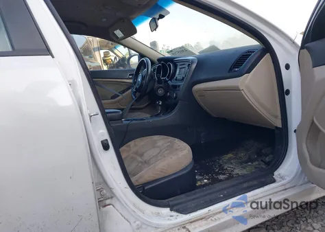 2015 Kia Optima Lx z USA, uszkodzony, nr VIN 5XXGM4A77FG457398